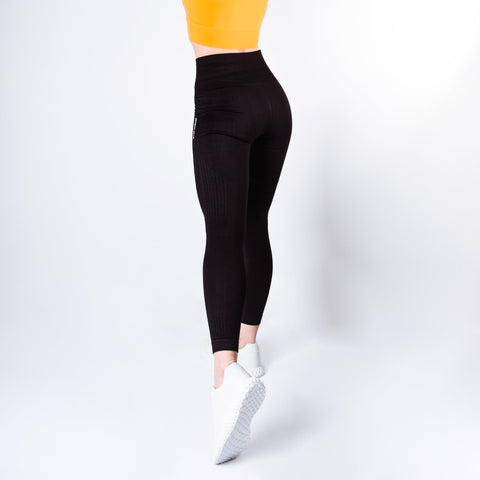 Step Ahead Women's Seamless High Waisted Black Work Out Leggings